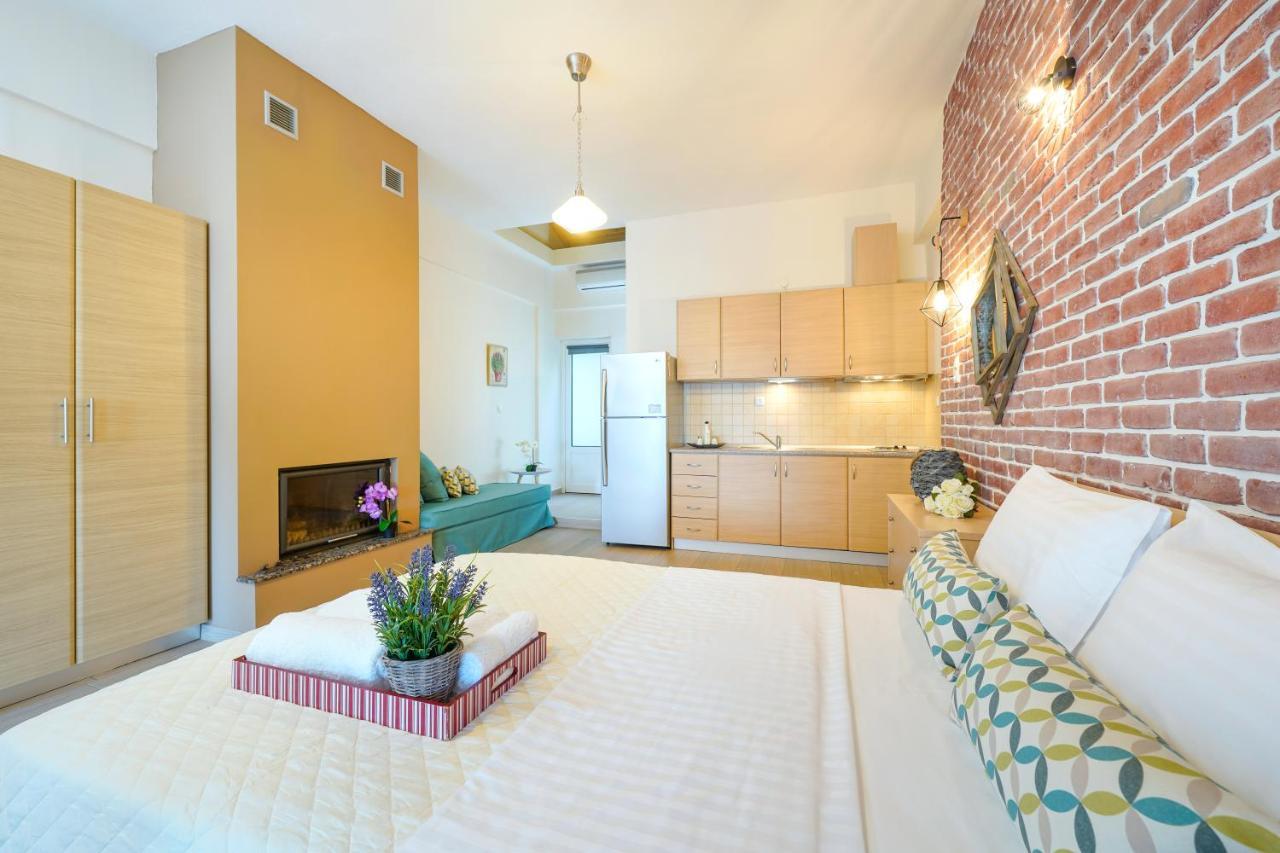 Golden Beachside Terrace Khrysi Ammoudia Eksteriør bilde